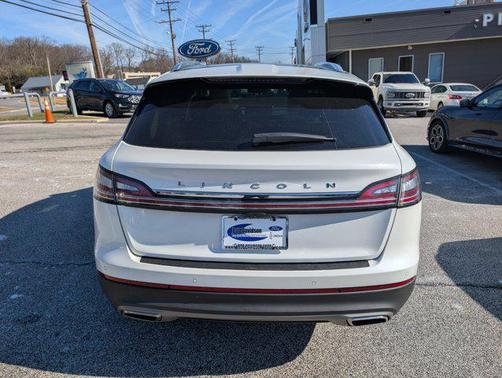 2022 Lincoln Nautilus Reserve