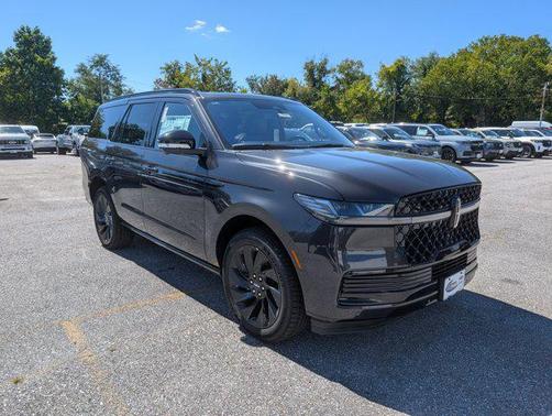 2025 Lincoln Navigator Reserve