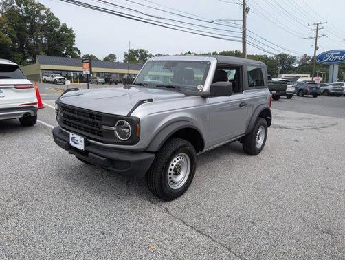 2021 Ford Bronco Base