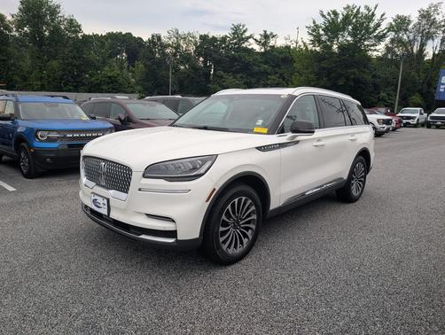 Pristine White Metallic Tri-Coat 2022 Lincoln Aviator Standard AWD