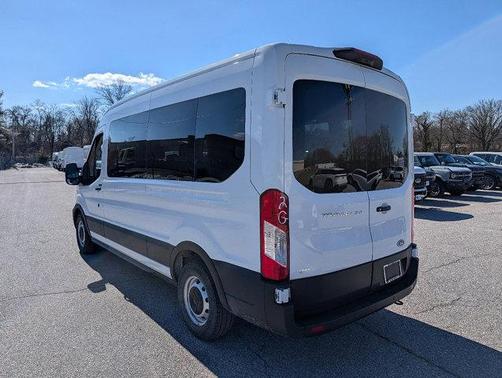2025 Ford Transit-350 XL