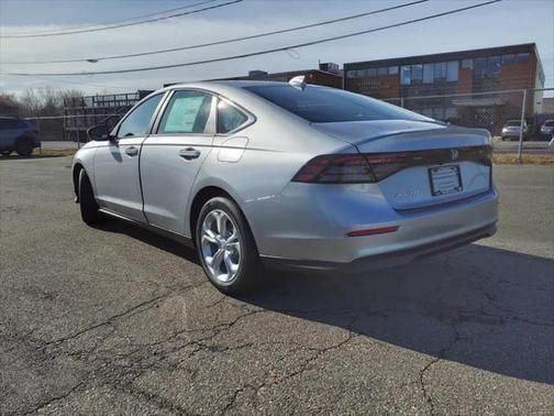 2025 Honda Accord LX 1.5T