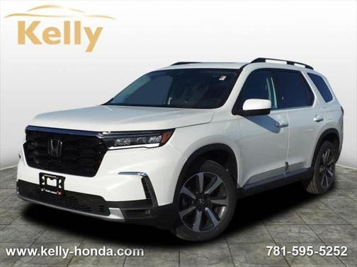 2025 Honda Pilot Touring 8-Passenger