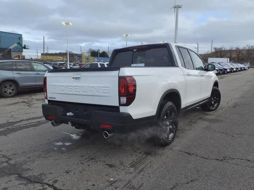 2025 Honda Ridgeline Black