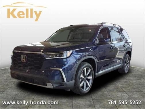 2025 Honda Pilot Touring 8-Passenger