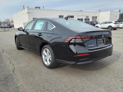 2025 Honda Accord LX 1.5T