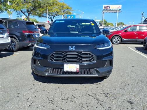 2023 Honda HR-V LX