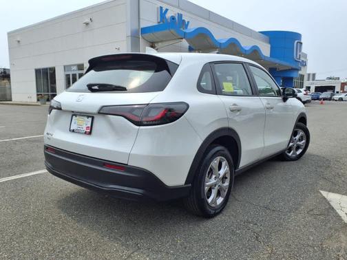 2023 Honda HR-V LX