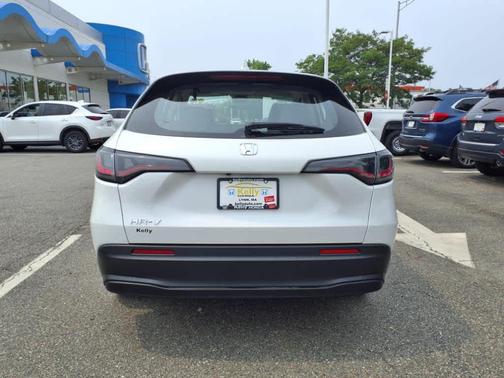 2023 Honda HR-V LX