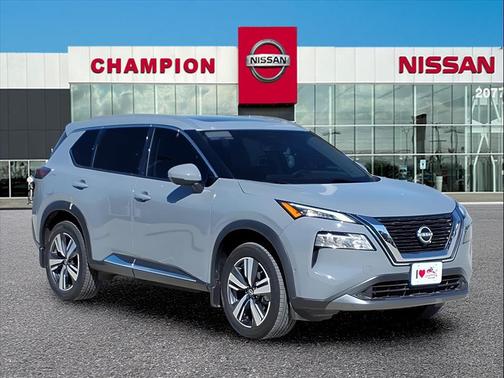 2022 Nissan Rogue SL