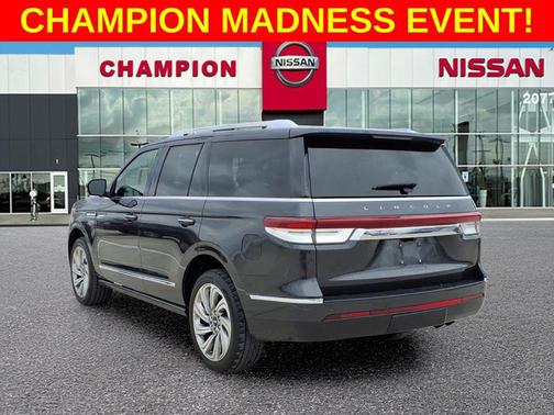 2023 Lincoln Navigator Reserve