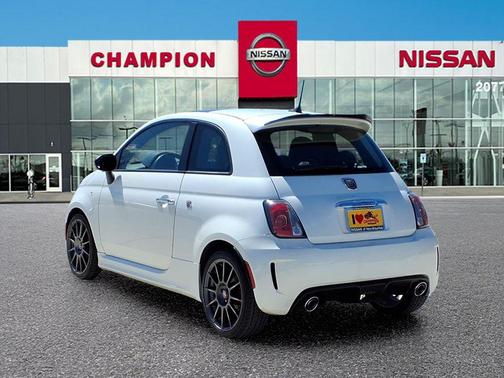 2016 FIAT 500 Abarth