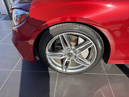 2019 Mercedes-Benz E-Class E 300