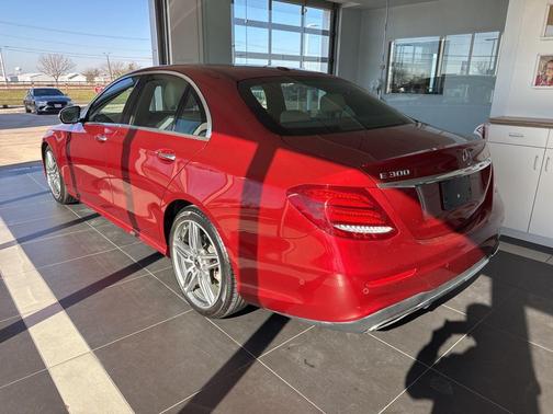 2019 Mercedes-Benz E-Class E 300