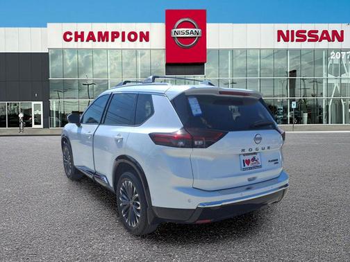 2026 Nissan Rogue Platinum