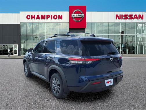 2025 Nissan Pathfinder SV FWD