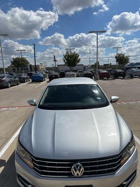 2018 Volkswagen Passat 2.0T S
