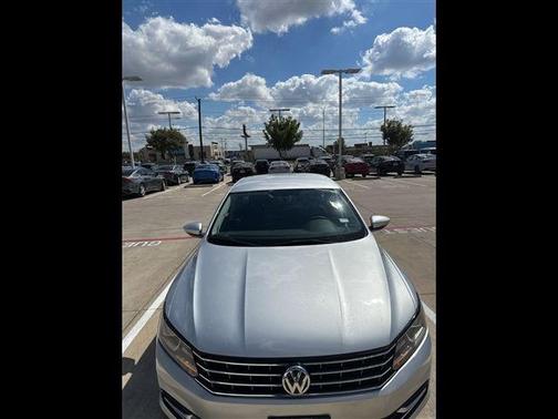 2018 Volkswagen Passat 2.0T S