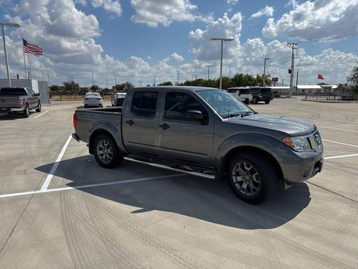 2020 Nissan Frontier SV