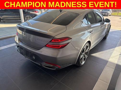 2024 Genesis G70 2.5T RWD