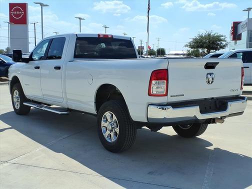 2023 RAM 2500 Big Horn Crew Cab 4x4 8' Box