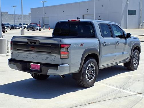 2025 Nissan Frontier PRO-X