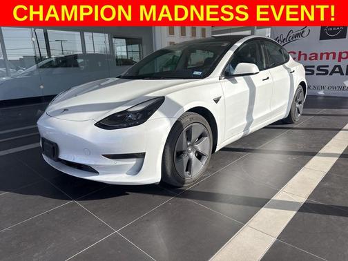 2022 Tesla Model 3 Long Range