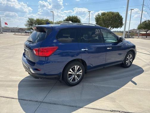 2020 Nissan Pathfinder S 2WD