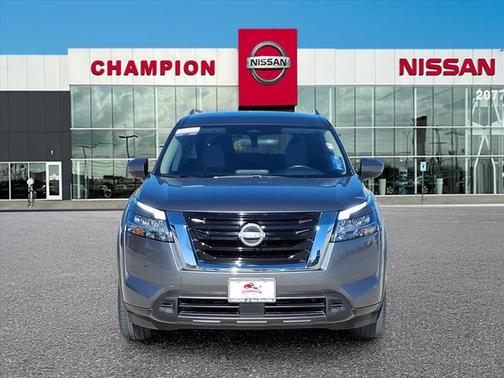 2022 Nissan Pathfinder SV 4WD