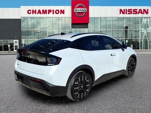 2026 Nissan Leaf PLATINUM+