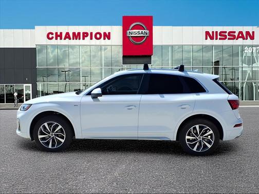 2023 Audi Q5 45 S line Premium Plus