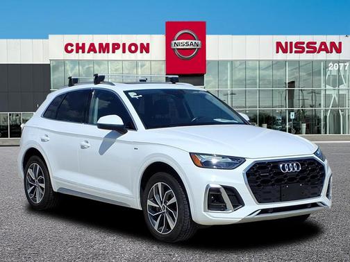 2023 Audi Q5 45 S line Premium Plus