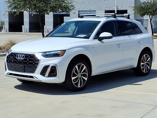 2023 Audi Q5 45 S line Premium Plus