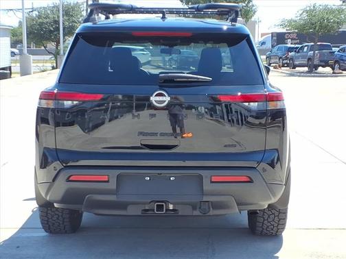 2024 Nissan Pathfinder Rock Creek 4WD