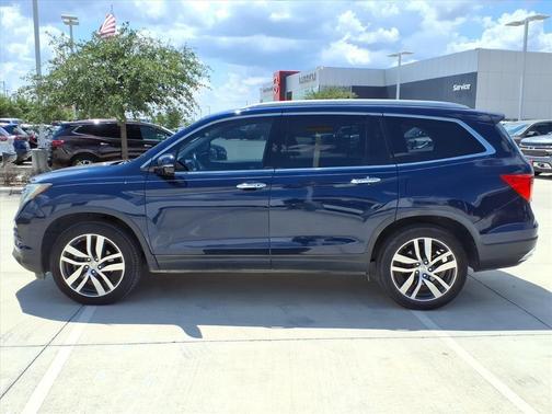 2017 Honda Pilot Touring