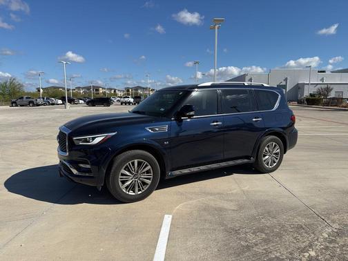 2018 INFINITI QX80 Base