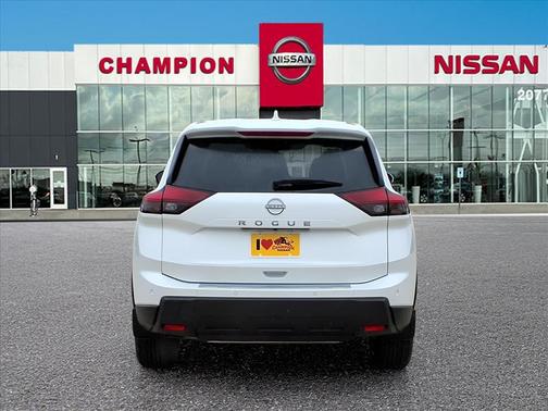 2026 Nissan Rogue SV