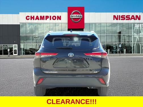 2023 Toyota Highlander XLE