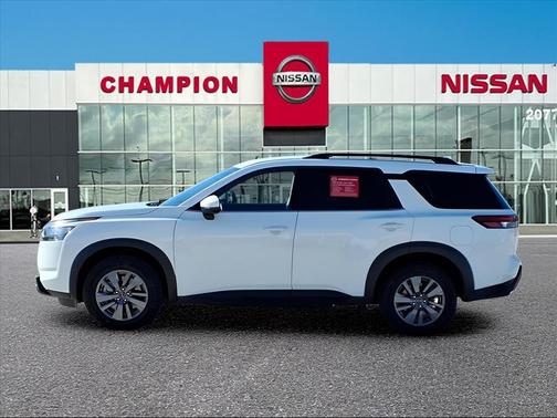 2025 Nissan Pathfinder SV 4WD