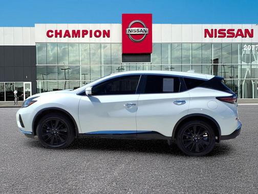 2023 Nissan Murano SL FWD