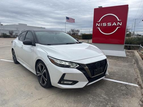 2022 Nissan Sentra SR