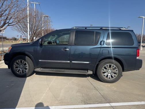2015 Nissan Armada Platinum