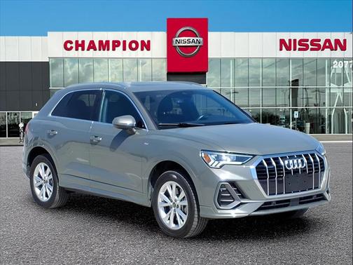 2024 Audi Q3 Premium 45 TFSI S line quattro Tiptronic