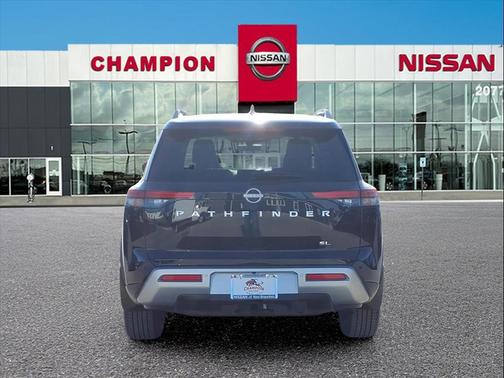 2025 Nissan Pathfinder SL FWD