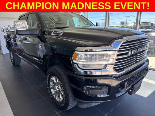 2024 RAM 2500 Laramie Crew Cab 4x4 6'4' Box