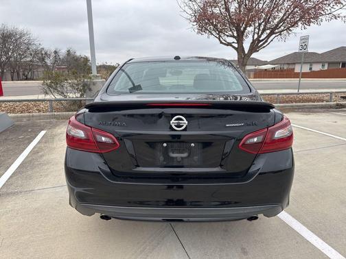 2018 Nissan Altima 2.5 SR