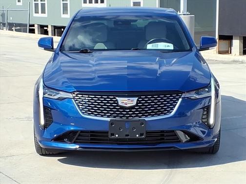 2022 Cadillac CT4 Luxury