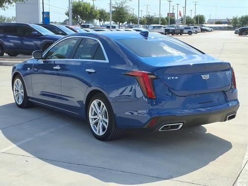 2022 Cadillac CT4 Luxury