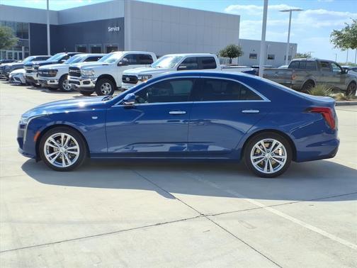 2022 Cadillac CT4 Luxury