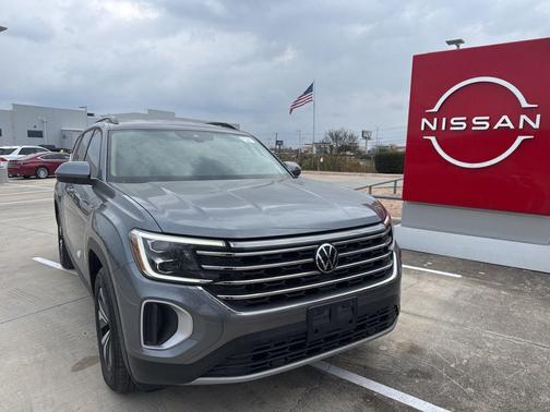 2024 Volkswagen Atlas 2.0T SE